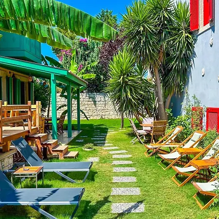 Banana Alacati Food & - Adults Only 3*