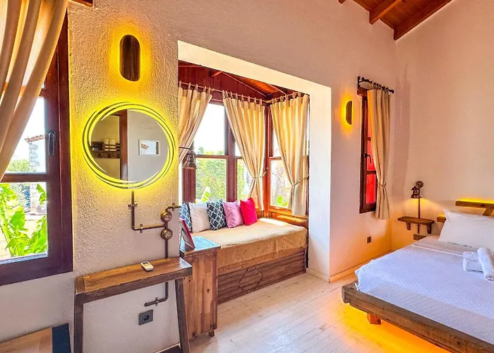 Banana Alacati Food & - Adults Only