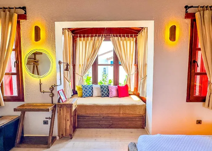 Banana Alacati Food & - Adults Only Отель 3*