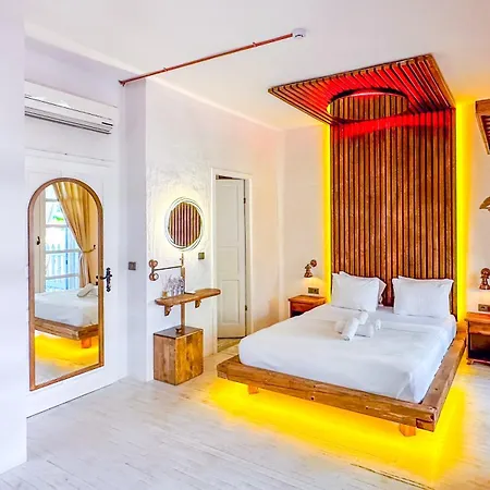 Banana Alacati Food & - Adults Only 3*