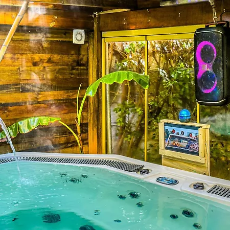 Banana Alacati Food & - Adults Only Ciftlikkoyu