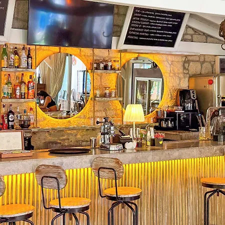 Banana Alacati Food & - Adults Only Hotel