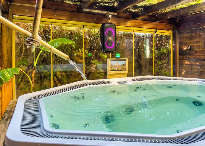 Hotel Banana Food&stay - Adults Only