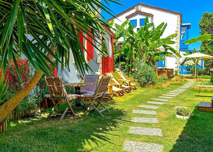 Banana Alacati Food & - Adults Only Hotel 3*