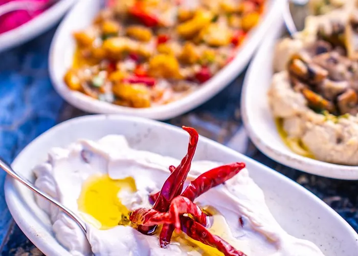 Banana Alacati Food & - Adults Only